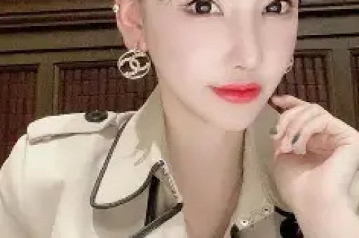 在遇到黄晓明之前杨颖拿的是底层逆袭的剧本