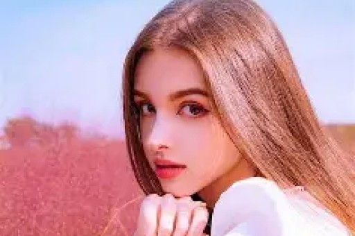 前妻曾为月经妹岳父号称皮带大亨余文乐桃色新闻频传、父子关系不睦！九年婚姻体面终结女方承受旧日黑料